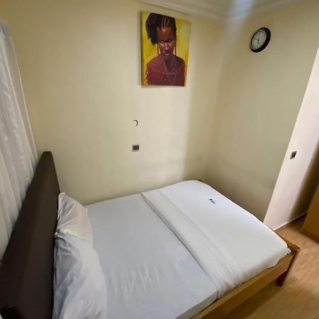 Apartment D Lagos Eksteriør bilde